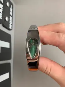 Retro Fashion Men's Quartz Watch with Stainless Steel Strap, Unique Analog Design for All Seasons, Ideal Gift for Boyfriend, Vintage Fashion Watch