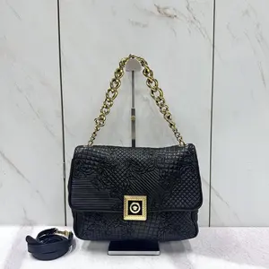 Pre-owned VERSACE Lambskin Shoulder Bags 7.8'' R2369 Shoulder Bag C18375634315 0608 T4 Tiana