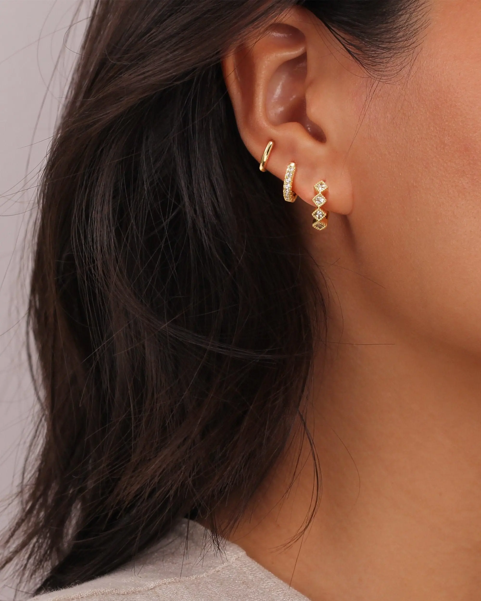 HAVIRE 14K Gold-Plated Tiny Lightweight Cubic Zirconia Huggie Earrings Trendy Dainty Cartilage Earring Jewelry for Women Gifts Small Gold Hoop Earrings Set for Women