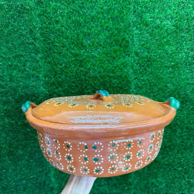 Mexican Clay Casserole 3 Kilos. Mexican Clay Casserole 3 Kilos.