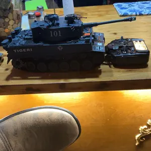 1:18 Scale RC Tank, 2.4Ghz Remote Control WW2-Themed Toy with WW2 Tank Realism Rc Tank