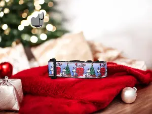 Handmade peanuts cartoon dog Christmas Holiday 1 Inch Dog Collar Thick Ribbon Design Durable Nylon Webbing All Sizes Available for Stylish Comfort