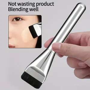 1Pcs Professional Multitasker Brush Super Thin Foundation Concealer Cream Makeup Brush Liquid Foundation Face Base Brush Make Up Tools