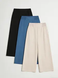 Three-piece set women's high-waist elastic textured wide-leg cropped pants, made of lightweight, drapey, breathable fabric. The loose fit offers both comfort and a flattering leg silhouette, suitable for daily commuting, casual shopping, summer outings, a