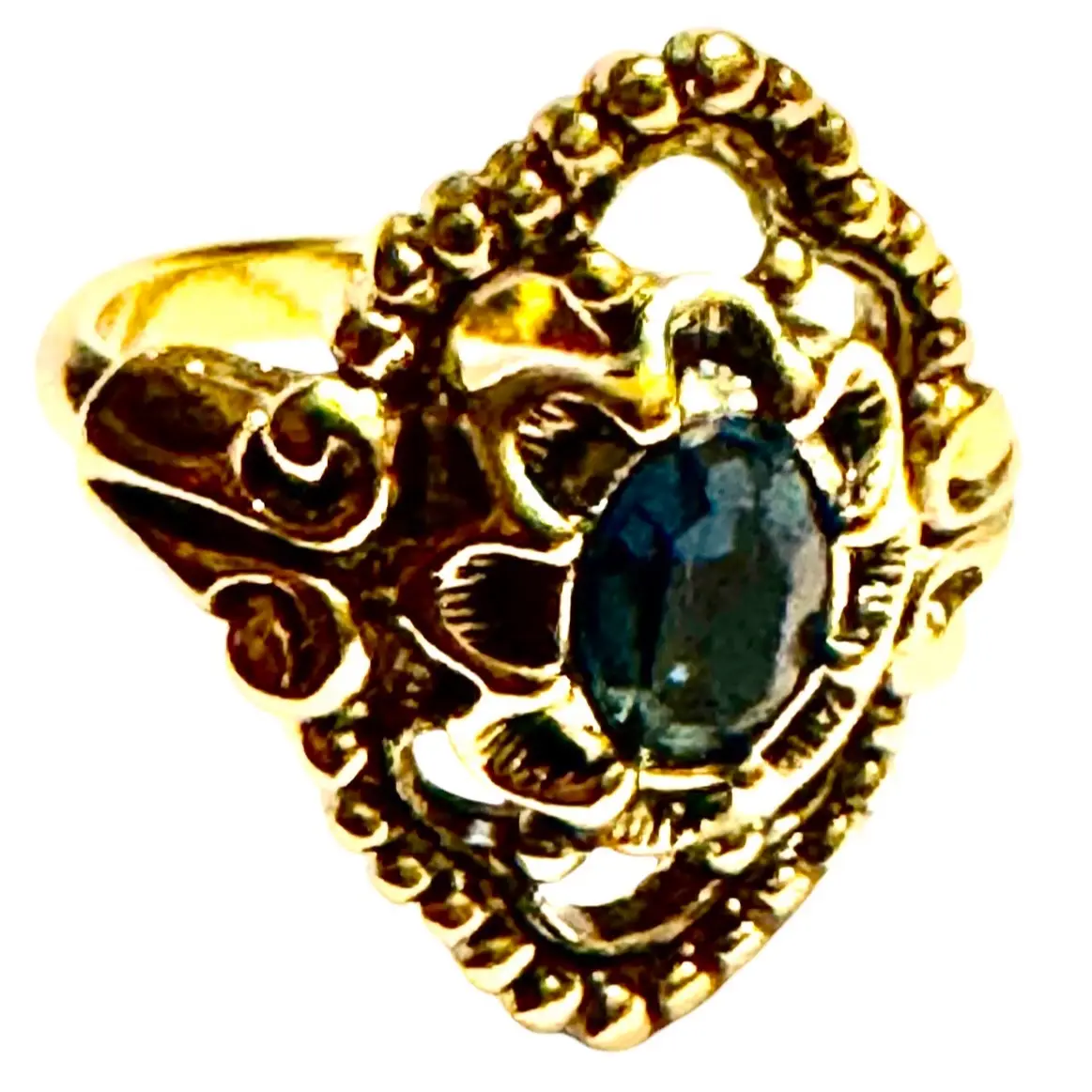 Avon Retired Family Heirloom Woman Ring Size 6