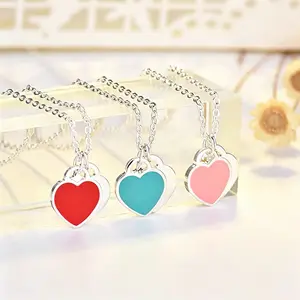 925 Silver Plated Double Peach Heart Pendant Necklace Love Heart Pendant Necklace Charm Chain Collares Necklace for Women Party Jewelry Daily Wear