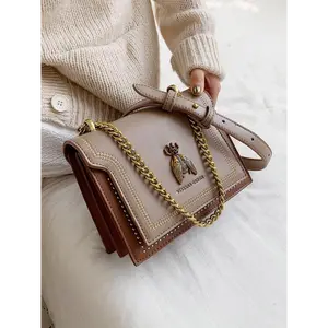 Women's Elegant Bee Patched Decor Chain Strap Crossbody Bag, Vintage Bee Decor Square Underarm Bag, Minimalist Temperament Quilted Design Shoulder Bag, Trendy Crossbody Bag for Daily Use, Crossbody Bag for Women