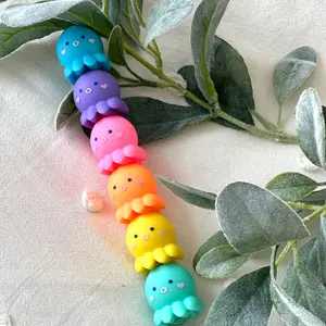 5 PCS Colorful Octopus Shaped Highlighter, Pastel Highlighter Set Cute Silicone Octopus Highlighter Pens for Adults Kids Students Writing Graffiti School Office Supplies