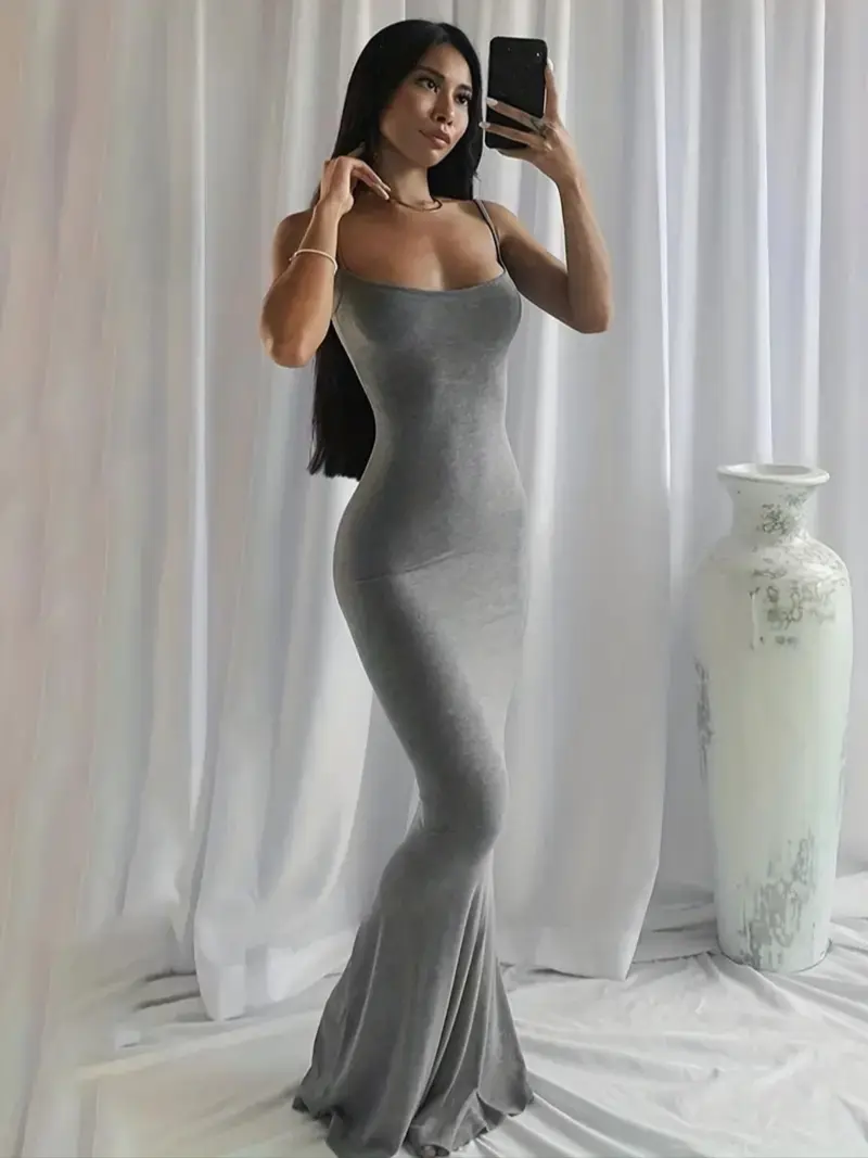 Tight long dress called - TikTok Shop