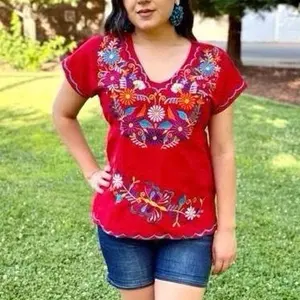 Mari Blouse - Embroidered Mexican Blouse - Floral Design Short Sleeves Casual Top 100% Cotton Hand Wash Only Comfortable Everyday Wear