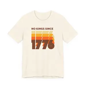 No Kings Since 1776 Classic Unisex T-Shirt Edgy Comfortable Heavy Cotton for Streetwear Style Black All Sizes Trending on TikTok Express Your Rebellious Side Menswear - Multi Size Multi Color