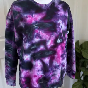 Magenta Nightfall Crewneck Sweatshirt
