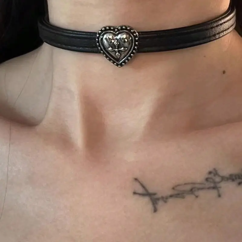 Vintage Heart PU Leather Necklace, Chain Necklace, Dark Punk Style Choker, Party Design Statement Jewelry, Accessory Jewelry, Unique Personalized Necklaces, Fashion Necklace, Heart Shaped Necklace, Fashion Cool Accessories, Fashionable Jewelry Accessories