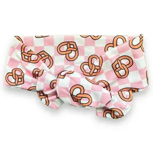 Checkered Pretzels Bow