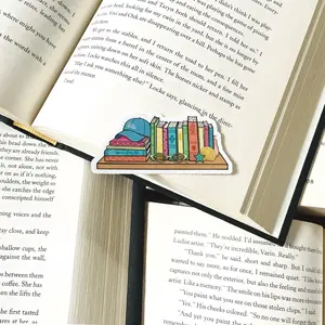 Summer bookshelf sticker, vinyl sticker of a fun bookshelf decorated for summer, kindle decoration, Decorative
