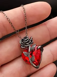 Men's Fashion Heart Rose Pendant Necklace, Gothic Design Clavicle Chain, Unique Versatile Accessory, Stylish Jewelry for Men
