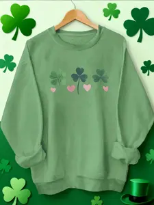 St Patricks Day Three-Leaf Clover Heart Long Sleeve Sweatshirt, Fresh Watercolor Graphics Style Holiday Top, Casual Fitted Design for Fall & Winter