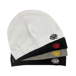 Syna Inspired Skull Cap – Vintage Streetwear Embroidered Beanie, Lightweight Unisex Sports Hat with Soft & Breathable Fabric, Comfortable Close Fit, Perfect for Everyday Wear, Gym, Running, and Outdoor Activities, Minimalist Street Style