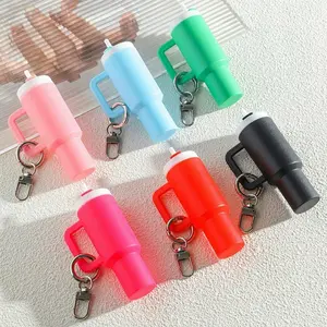Mini Tumbler Keychain, Cute Keychain, 1 Count Versatile Key Ring for Lipstick & Accessories, Stylish Bag Charm, for Backpacks, Car Keys, Gym, Travel
