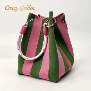 Knitted Handbag — Portable, Large-Capacity Tote for Work, Outings, and Essentials; Commuter-Style Small Square Bag