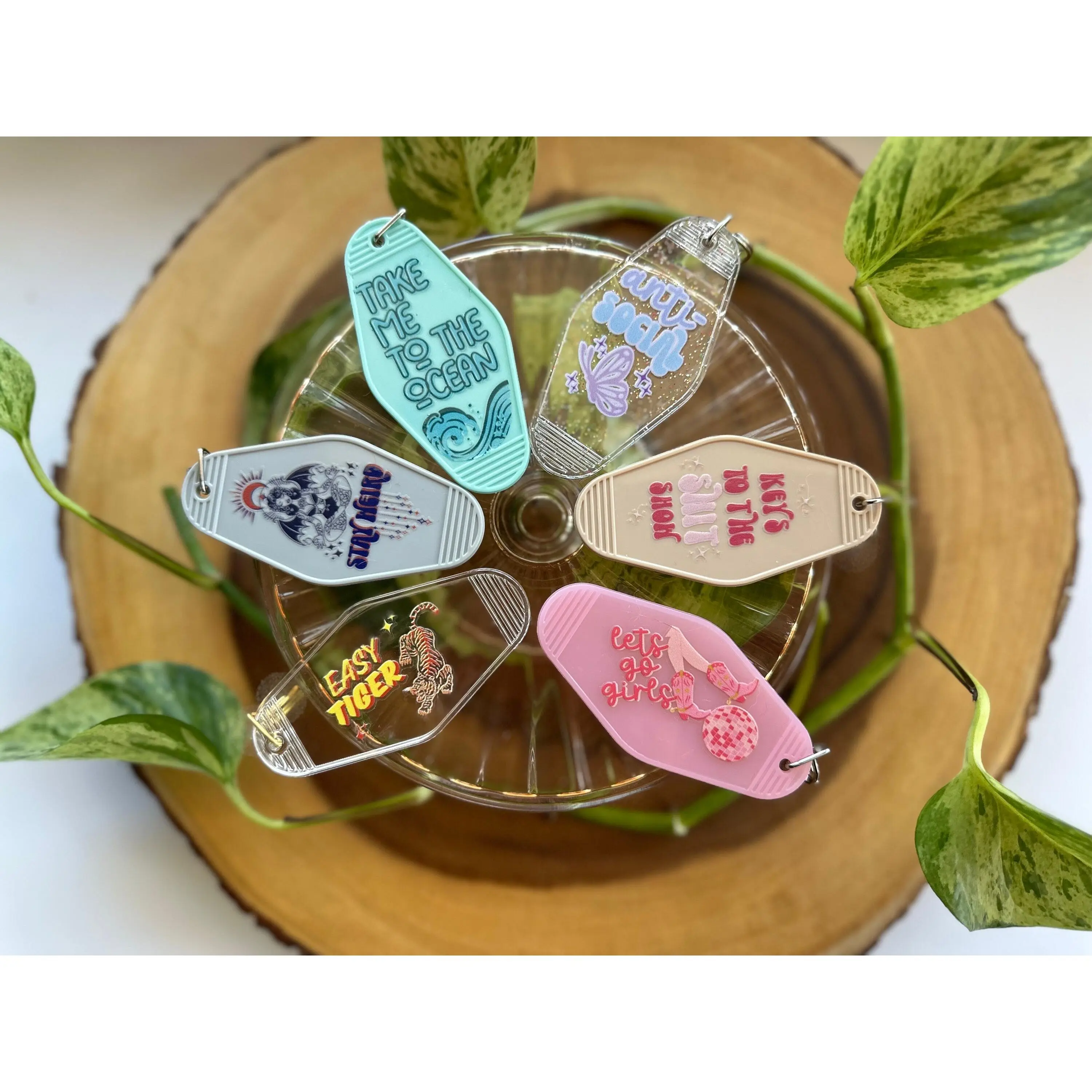 Handmade Retro Motel Keychains | Funny Vintage-Inspired Key Tags for Car Keys, Backpacks &amp; Gifts