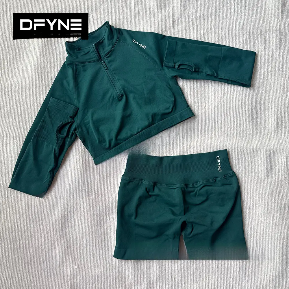 Pine green - long sleeve + shorts set