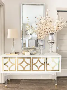 Silver Hurricane Vase (Two Sizes)