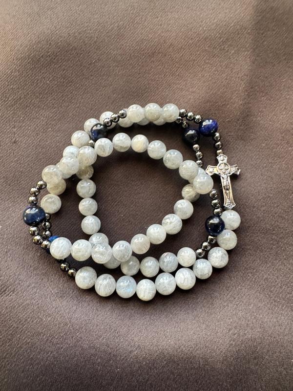 St. Louis-Marie de Montfort | Triple Wrap