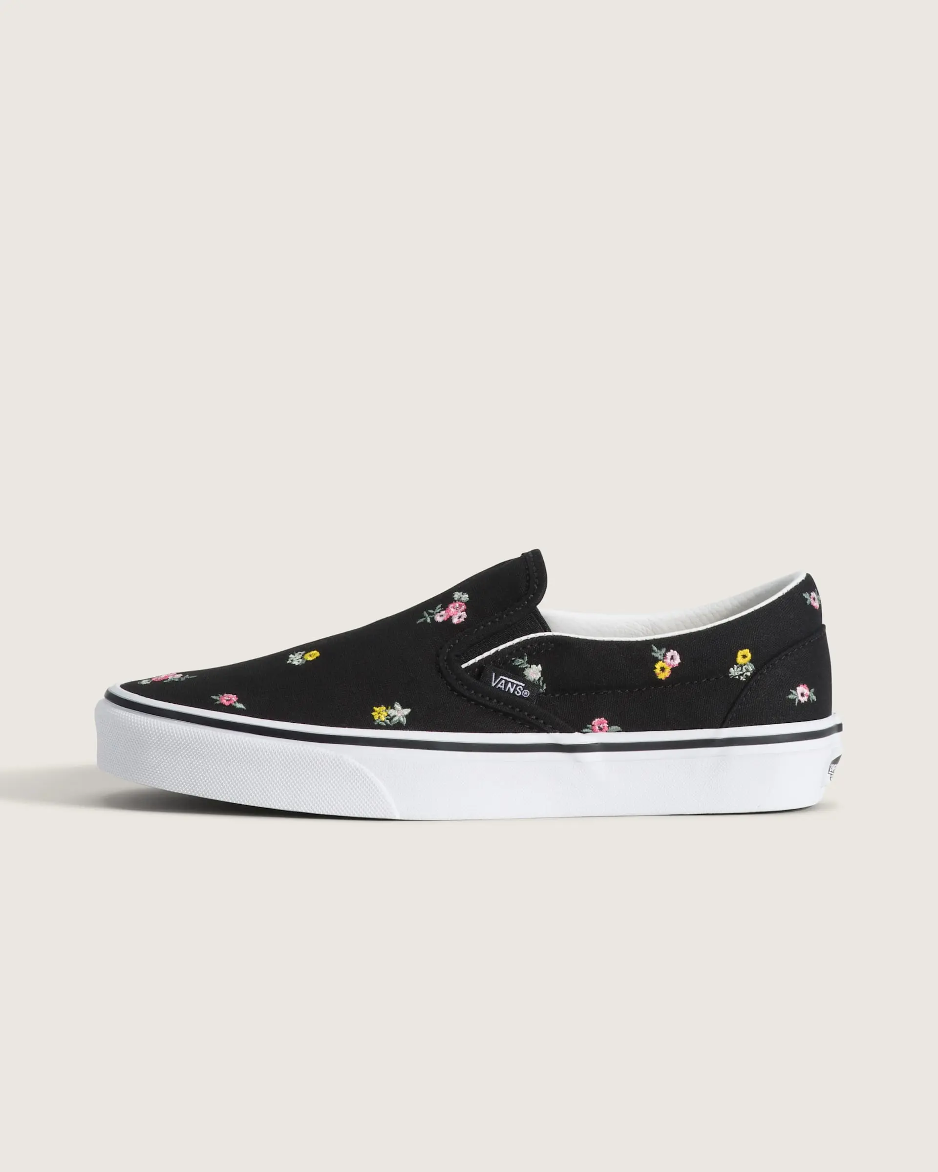 Vans Unisex Classic Slip-On Checkerboard Low Top Shoe Vans Unisex Classic Slip-On Checkerboard Low Top Shoe