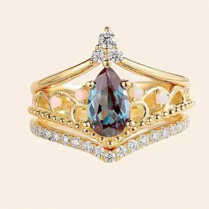 RegalGemWorks Pear-Cut Lab-Grown Alexandrite & Opal Bridal Ring Set in 18k Rose Gold Engagement Ring, Color-Change Gift, Anniversary Band, Promise Ring, Stackable Wedding Band, Custom Jewelry, Holiday Gift for Women