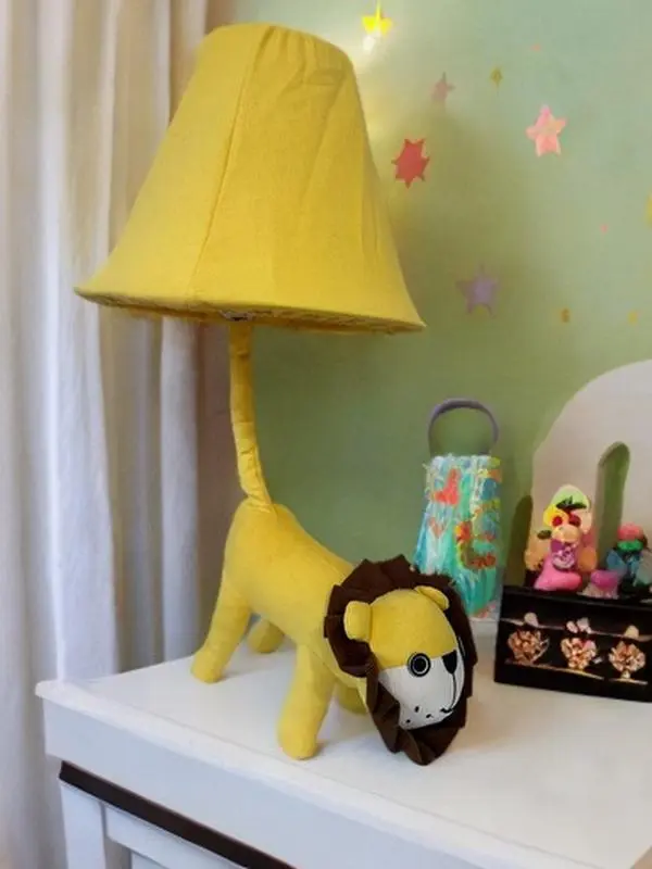 Lion Table Lamp with Lion Design, Cordless Plug Type, 60W Power, On/Off Switch, 120V Input Voltage night light color