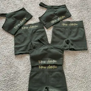 Emerald green workout set