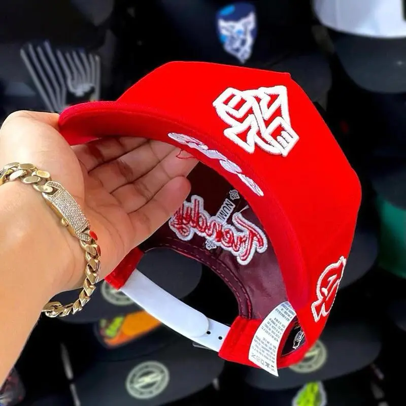 Premium Embroidered Snapback Baseball Cap Adjustable Flat Brim Cotton Streetwear Hat for Men Women