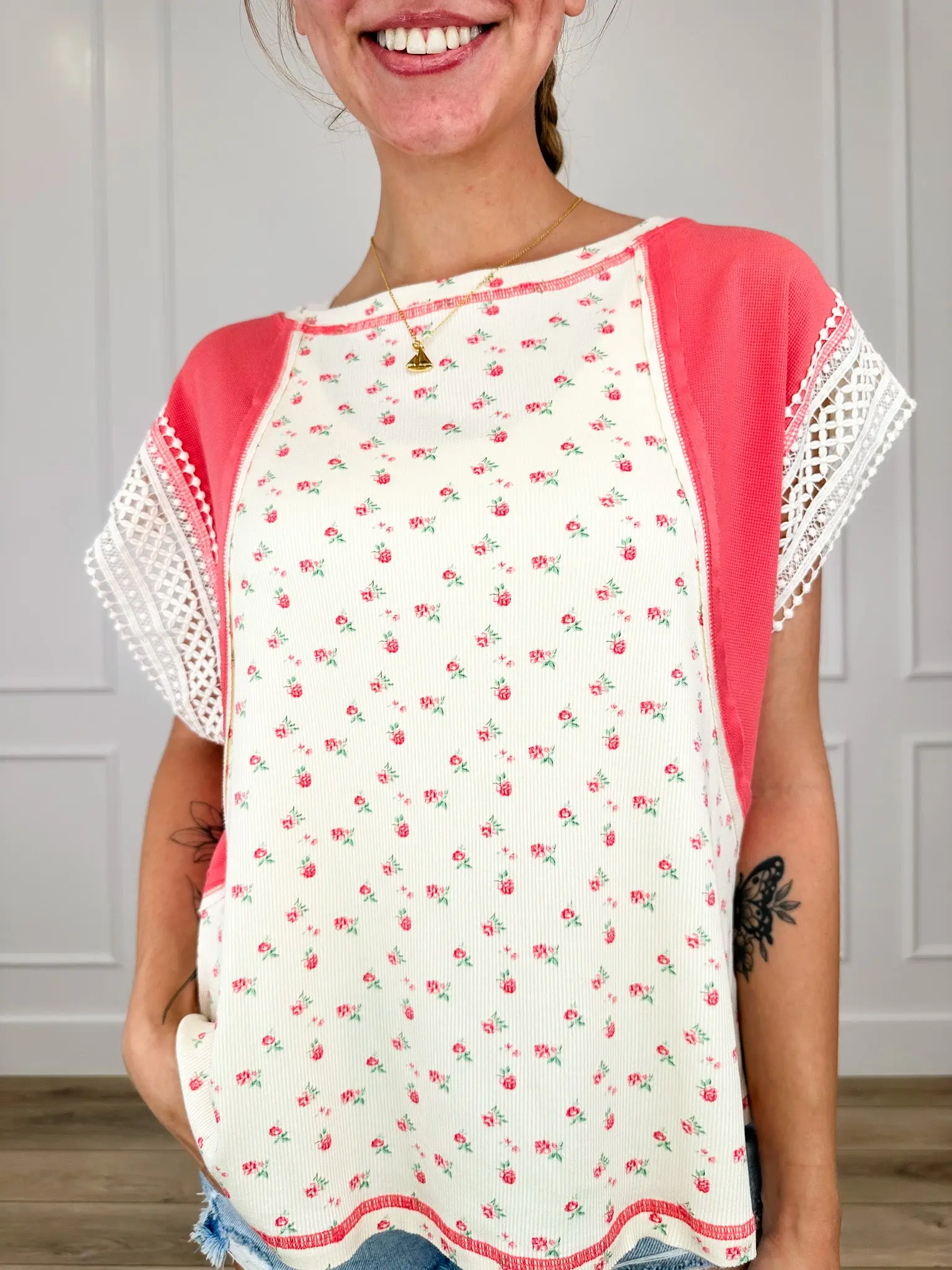 Women's Avery Mae Cream Ribbed Rayon-Spandex Blend Short Sleeve Blouse - Lightweight Fabric, Stretchy, Feminine Fit, Casual Day Comfort Top, Everyday, Piece, Oversized, Knit, Crochet-Trim Sleeves