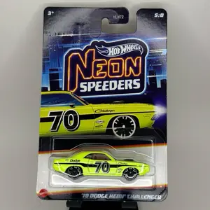 Hot Wheels Neon Speeders ‘70 Dodge HEMI Challenger