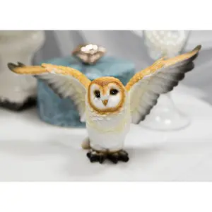 Realistic Woodlands Wildlife Common Barn Owl Bird Spreading Its Wings Statue 8"W