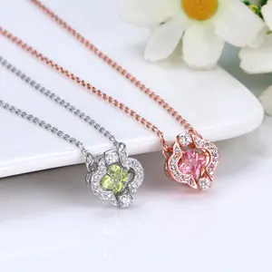 Elegant Four-Leaf Clover Pendant Clavicle Necklace for Women, Colorful Accent Sparkly Chain for Formal Events & Daily Wear, Lightweight Comfortable Statement Necklace That Matches Any Outfit, Skin-Safe Non-Fading Necklace for Bridal Shower, Prom