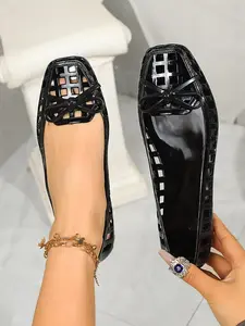 Grid Bow Flat Shoes Women, Vintage and Elegant Design, Perfect for Office Commute, Dates, Afternoon Tea, Campus