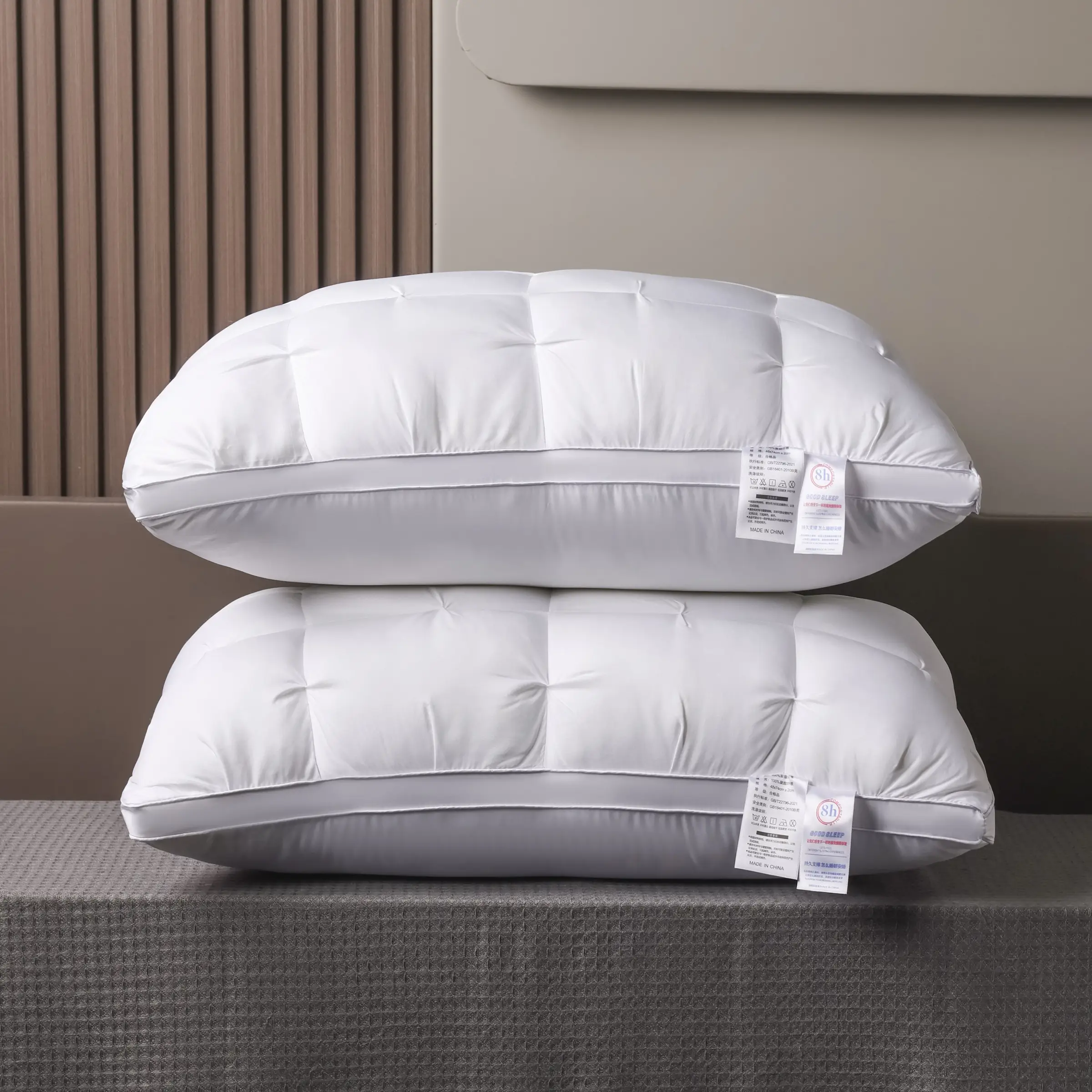 UFIST Luxury 5-Star Hotel Quality Pillow 990G Deep Sleep Neck Support Non-Collapse High Pillow Core for All Seasons 17x27 Inch Hypoallergenic Polyeste