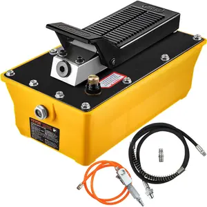 VEVOR Air Hydraulic Pump, TikTokShopBlackFriday, 10,000 PSI Hydraulic Foot Pump, 0.6 Gal Reservoir Foot Operated Air/Hydraulic Pump, with Hose and Spray Gun for Heavy Machinery Rigging, Auto Repair, Auto Body Frame Machines