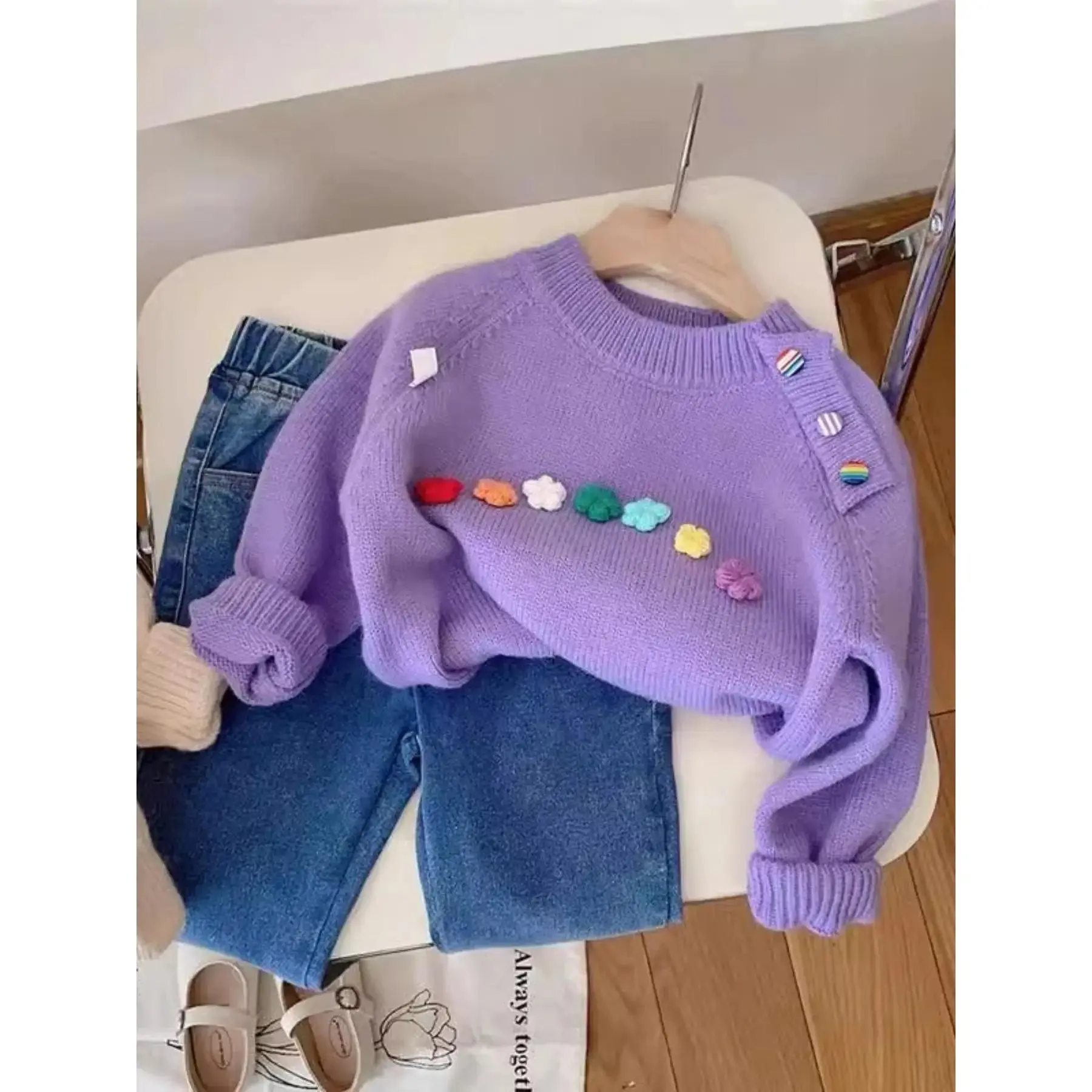 NewGirls' Floral Sweater for Fall & Winter, Sweet Round Neck Knitwear, Pure Color Base Layer, Korean Style Clothing, Knit Clothing Sweaters