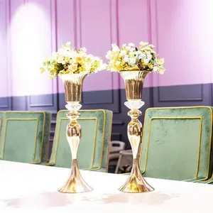 Lovecat Metal Trumpet Wedding Flower Vases 22" Tall Elegant Table Centerpiece Vases Gold Flower Arrangement Stands for Anniversary Ceremony Birthday Party Event Wedding Home Decoration 2Pcs