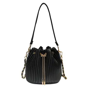 2026 New Minimalist Drawstring Bucket Bag Chain Decor Handbag Stylish Shoulder Crossbody Bag Versatile Trendy Mini Bag for Women Daily Use