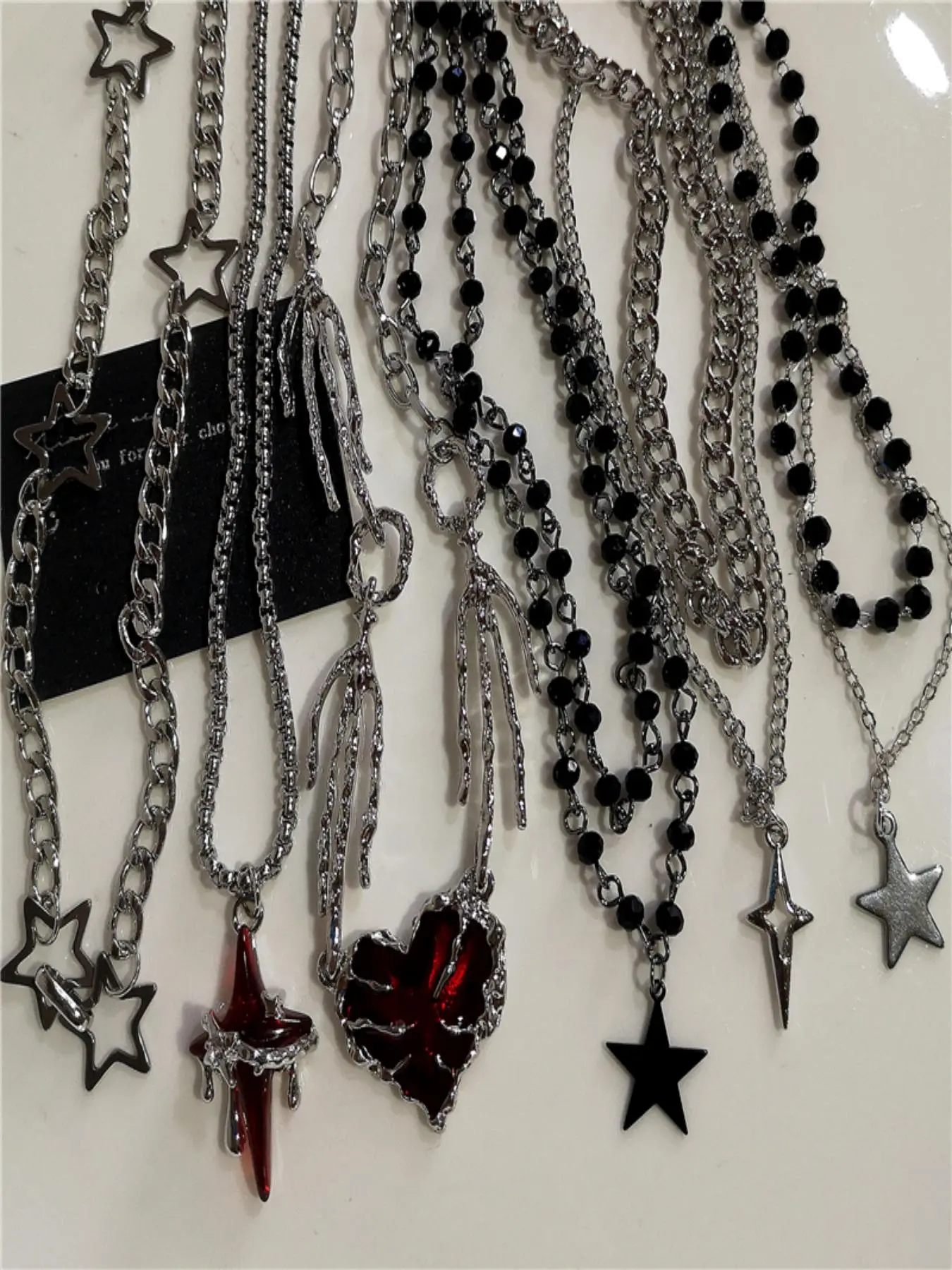6pcs Punk Rock Y2K Star Alloy Necklace Set, Heart Pendant Ghost Claw Necklace, Unisex Gothic Vintage Costume Necklaces Jewelry Gift for Halloween Party