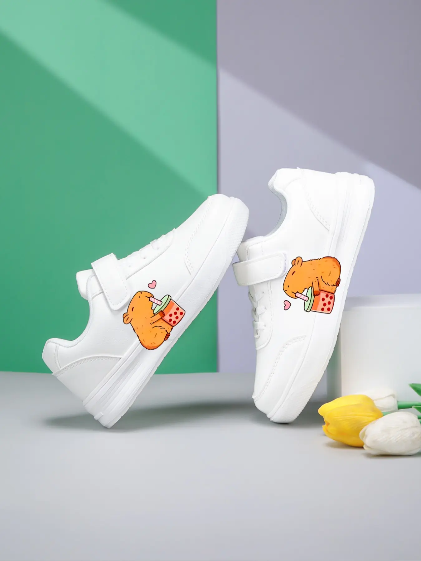 New Kids Boys Girls Fashion Cute Capybara Drink Milk Tea Print Sneakers, Easy Slip-On Casual Low Top Shoes, 2D Printed Magic Tape Design, Casual Trainers, Trendy Trainers