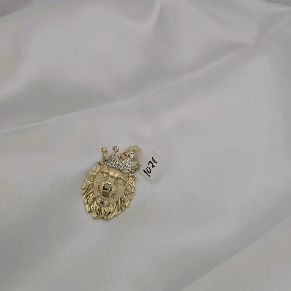 Dije de Estilo León 208 Gold Plated Unisex Pendiente Elegante y Duradero