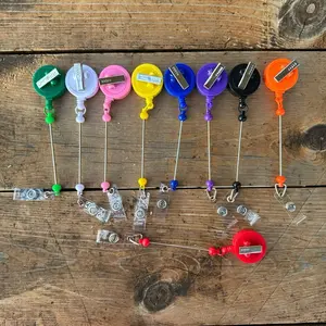 (AC11)9pc - Aligator Clip Badge Reels