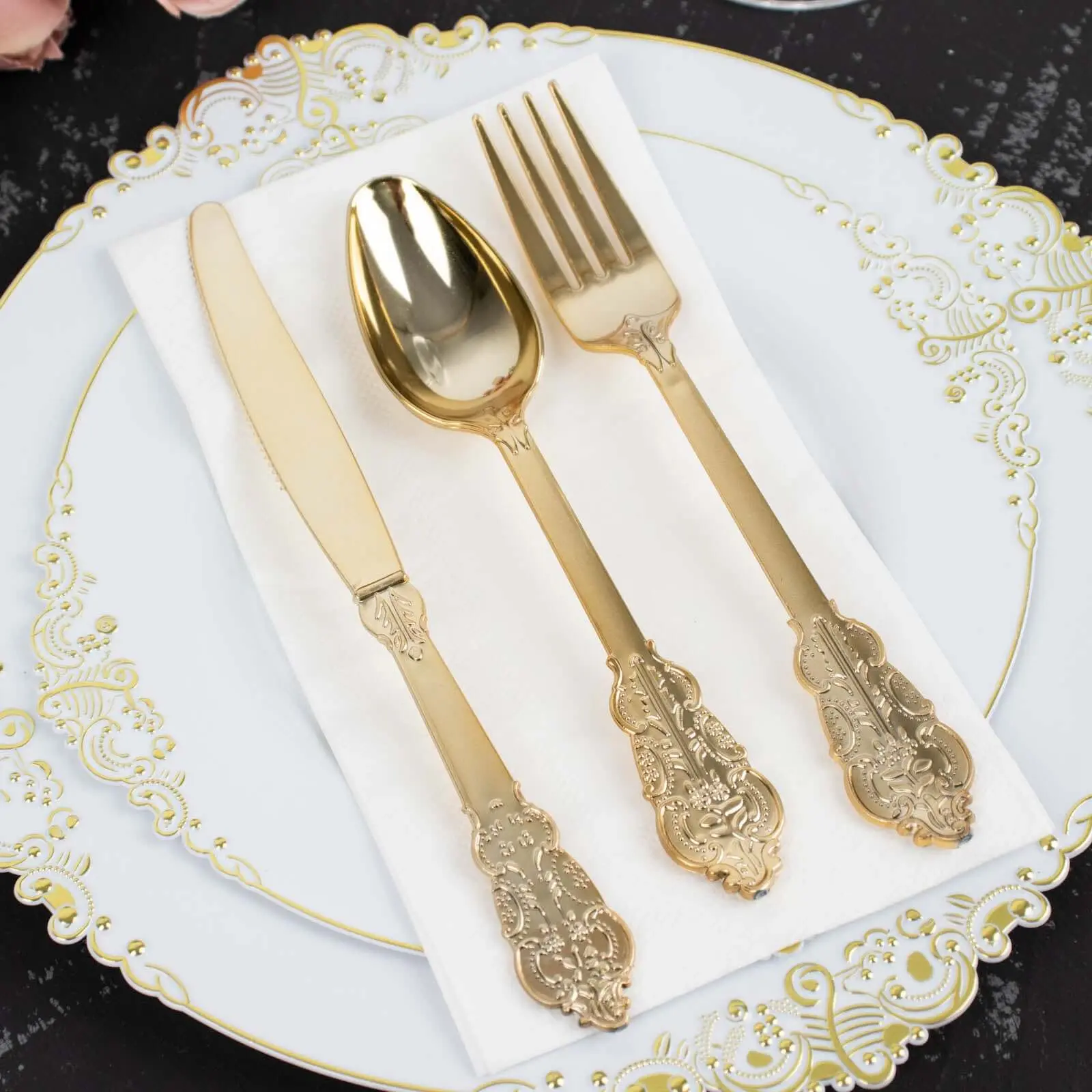 24-Piece Baroque Style Metallic Gold Plastic Cutlery Set - Heavy-Duty Disposable Knife, Fork, Spoon Dinnerware & Tableware Set