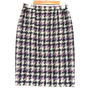 Pre-owned CHANEL Tweed Small Leather Goods Houndstooth Skirt