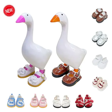 7-Inch Decorative Magnetic Desk Goose Figurine with Customized Craft Mini Shoes Set, Adorable Princess-Style Polyester DIY Specialty Supplies, Easy to Mix and Match Designs, Cute Gifts for Friends (Toys & Hobbies Enthusiasts)